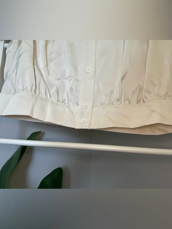 Calvin Klein Cream Short-Sleeve Button-Down Blouse NWT - Picture 6 of 16